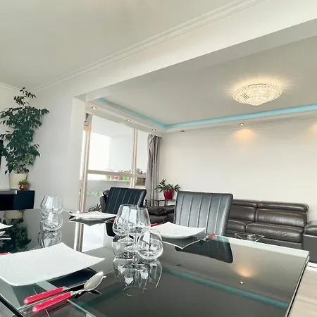 100m2, Moderne Et Luxueux 6 Personnes Bagnolet