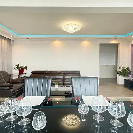 100m2, Moderne Et Luxueux 6 Personnes