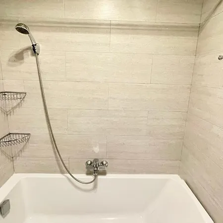 100m2, Moderne Et Luxueux 6 Personnes Bagnolet