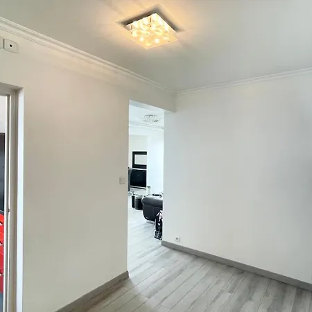 Apartment 100m2, Moderne Et Luxueux 6 Personnes *