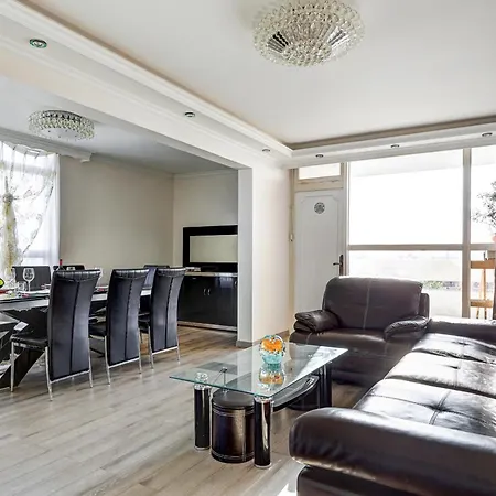100m2, Moderne Et Luxueux 6 Personnes Bagnolet