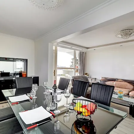 100m2, Moderne Et Luxueux 6 Personnes * Bagnolet